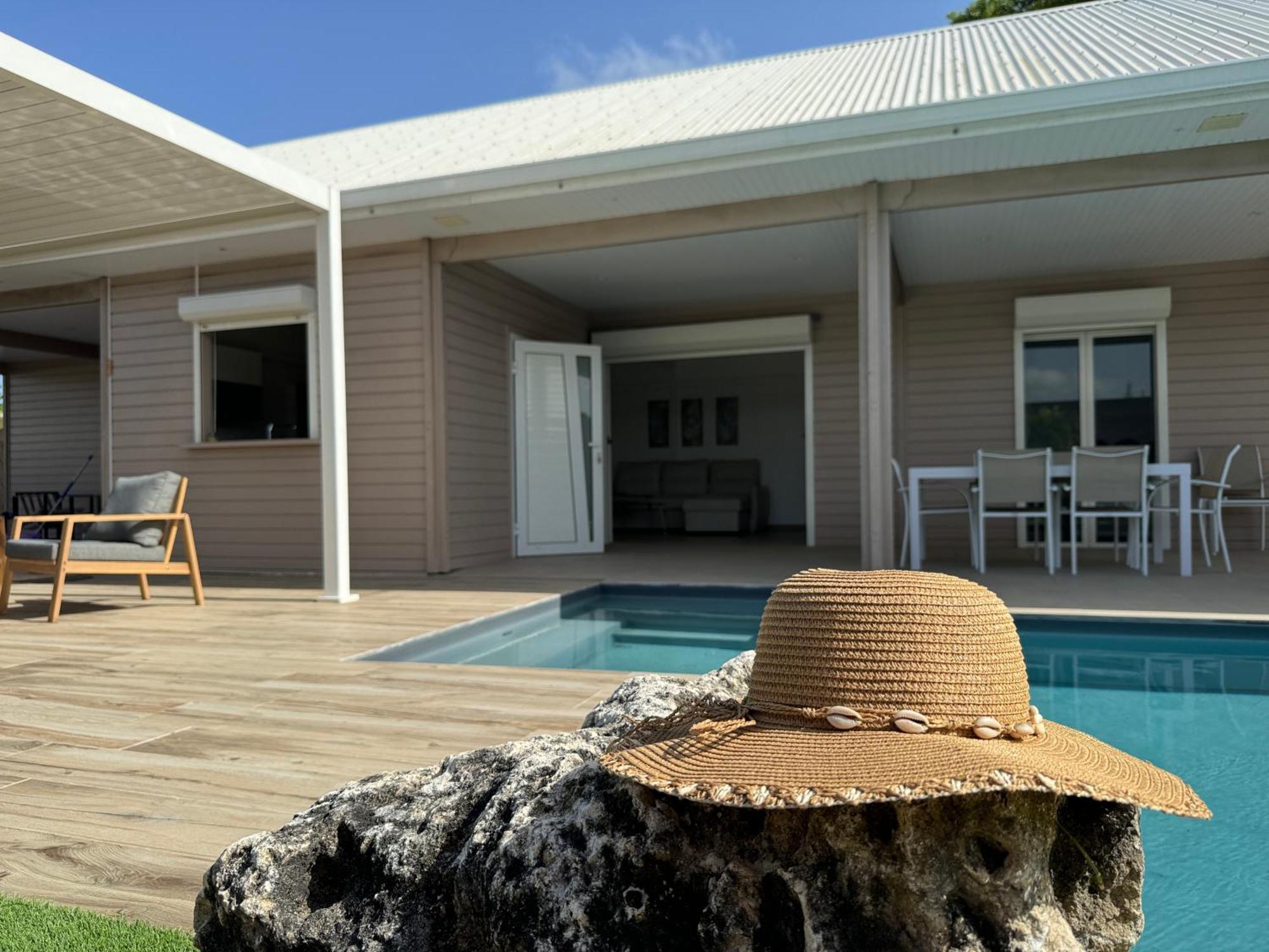Nakolodge - 2 Chambres -Piscine Et Jardin Privatifs Sainte-Anne  Ngoại thất bức ảnh